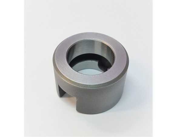 Peiliuko laikiklio tvirtinimo lizdas