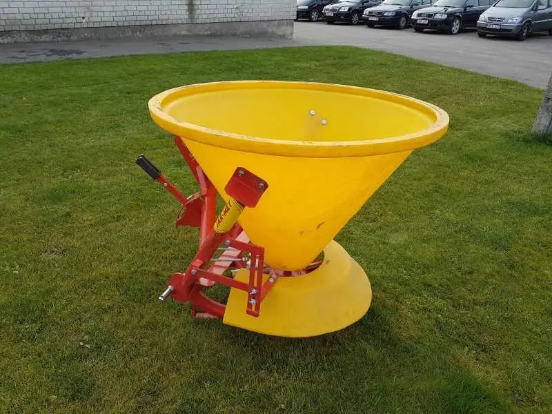 Smėlio barstytuvas 500 ltr