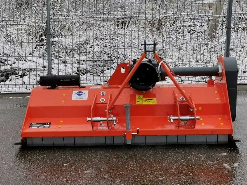 Plaktukinė žoliapjovė EFGC-145