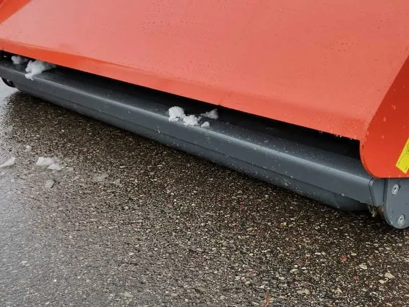 Plaktukinė žoliapjovė EFGC-145