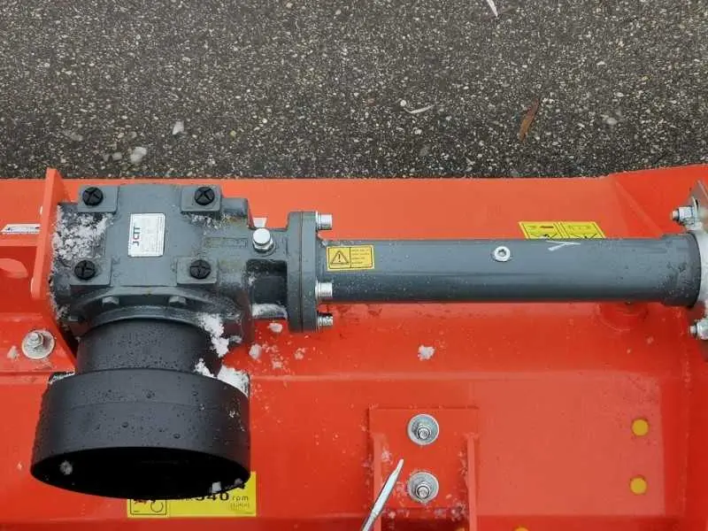 Plaktukinė žoliapjovė EFGC-145