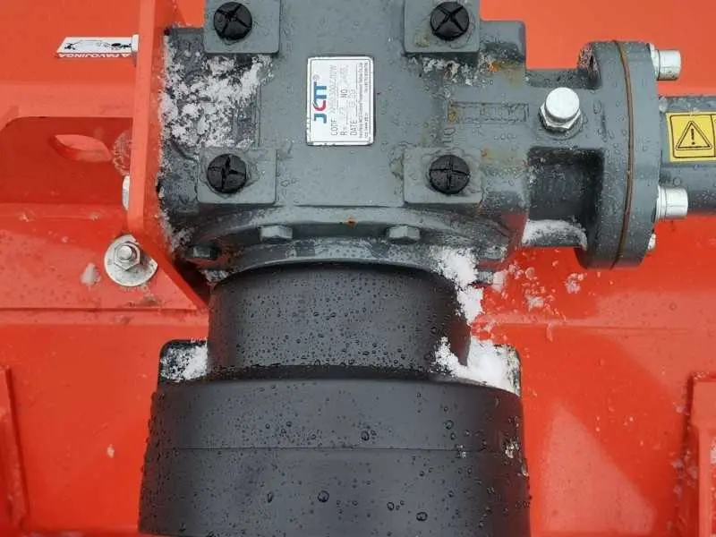 Plaktukinė žoliapjovė EFGC-145