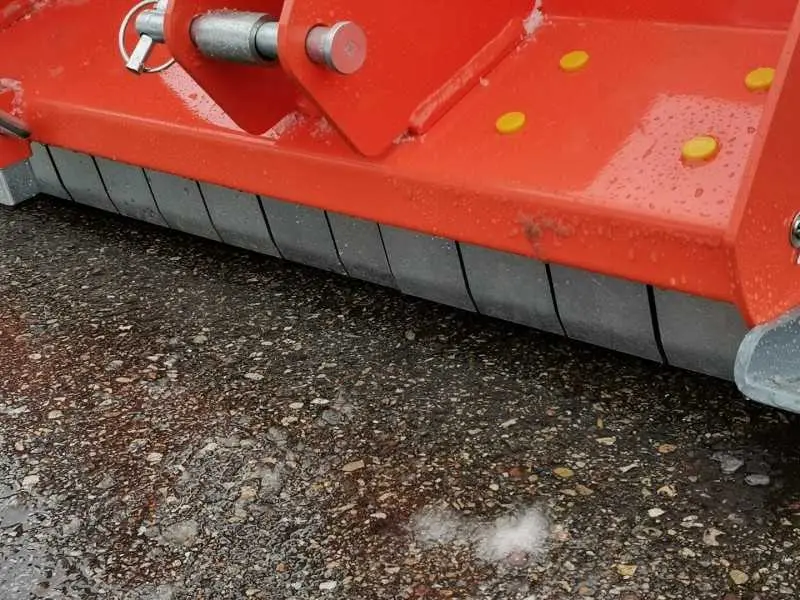 Plaktukinė žoliapjovė EFGC-145