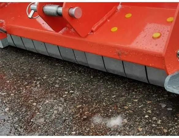 Plaktukinė žoliapjovė EFGC-145