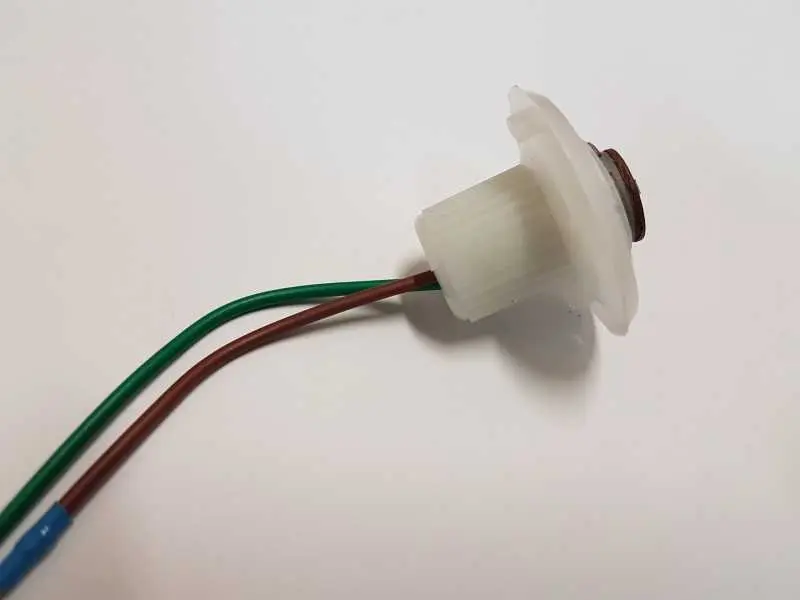 Lemputė su lizdas KUBOTA (1-o kontakto)