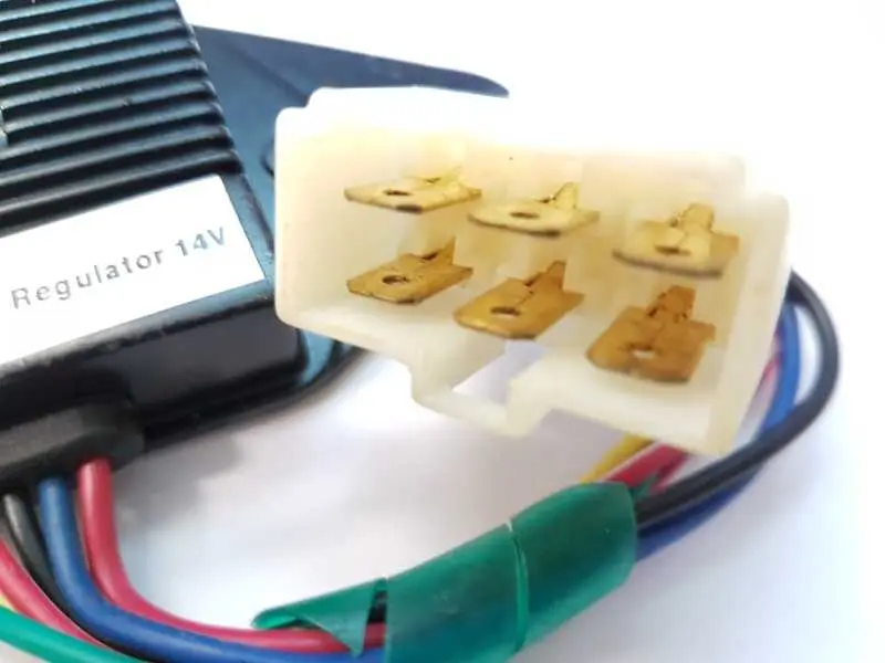 Krovimo reguliatorius KBL 1542-6 14V