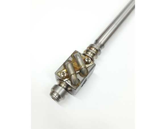 Vairo kolonėlės sliekas su ašimi