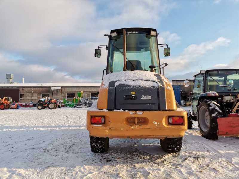 Case 21E (šarnyrinis krautuvas)