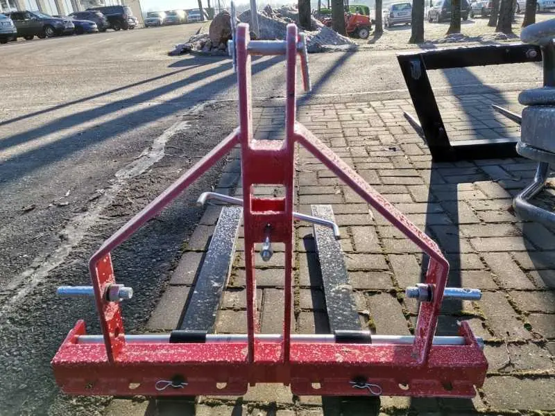 Palečių šakės (ant 3-jų taškų pakabos)