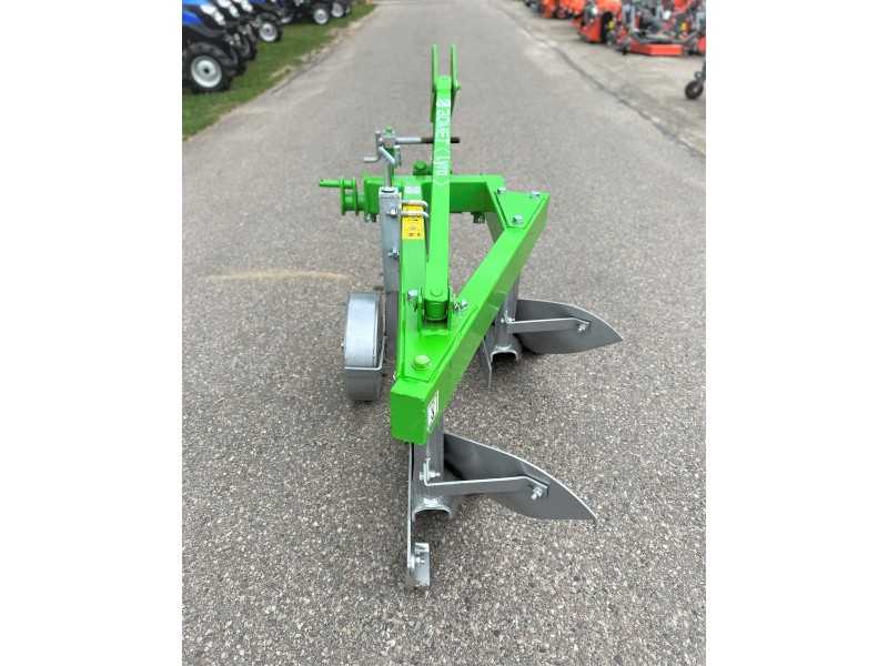 2-jų korpusų plūgas 20 cm "Bomet"