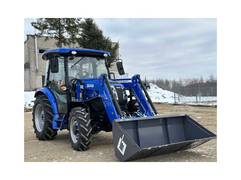 SOLIS 50 с фронтальным погрузчиком