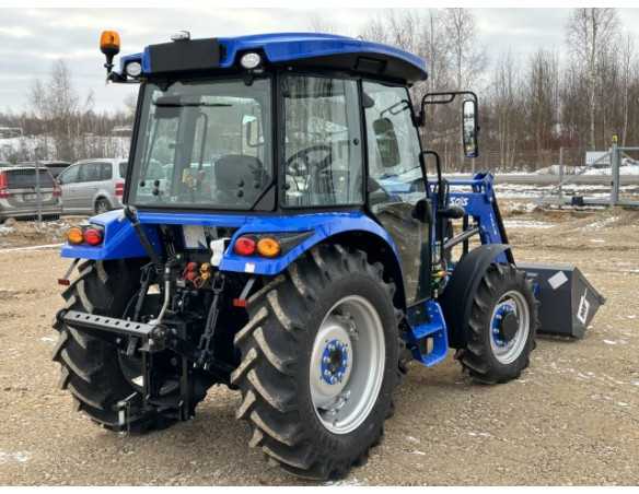 SOLIS 50 с фронтальным погрузчиком