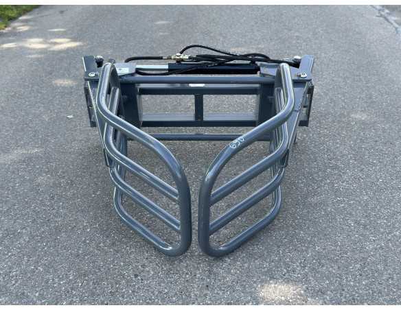 Bale chuck (for front loader)