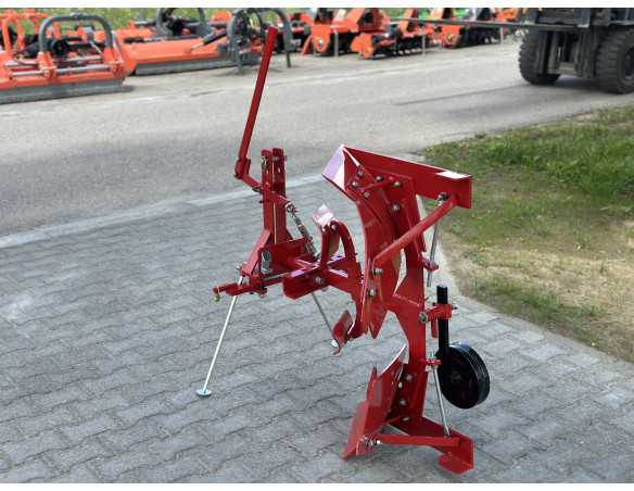 copy of One-legged reindeer with plow