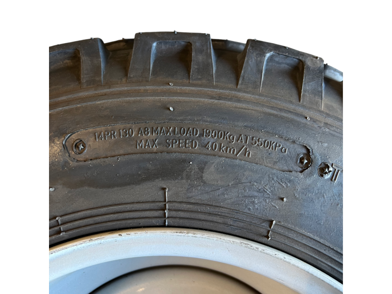 Шина для полуприцепов 4T с ободом 10.0/75-15.3