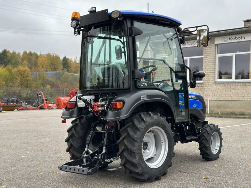 Solis 26 (9+9) su kabina