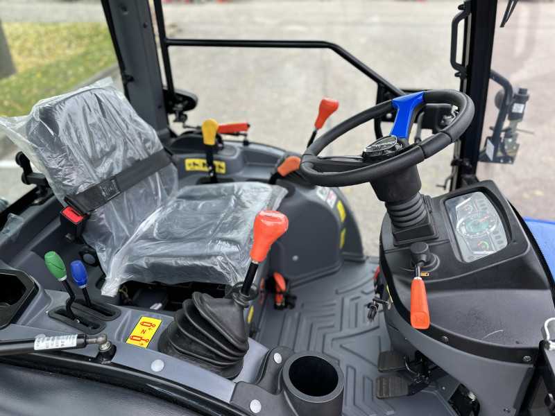 Solis 26 (9+9) su kabina