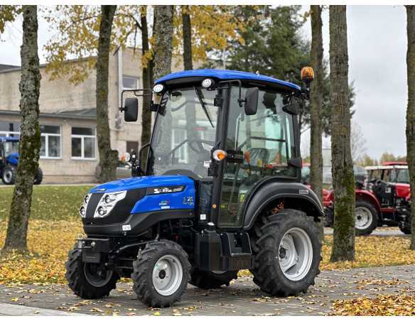 Solis 26 (9+9) su kabina