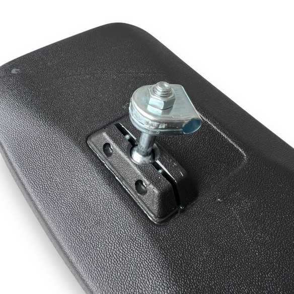 Боковое зеркало