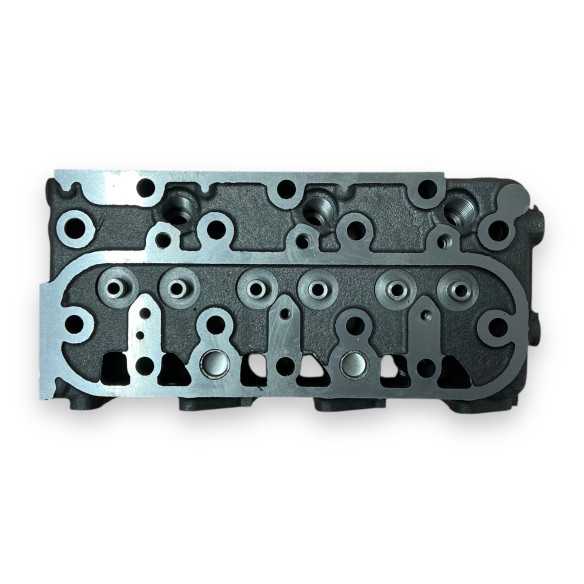 Головка блока цилиндров Kubota D905