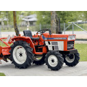 Hinomoto E-224 su žemės dirbimo freza