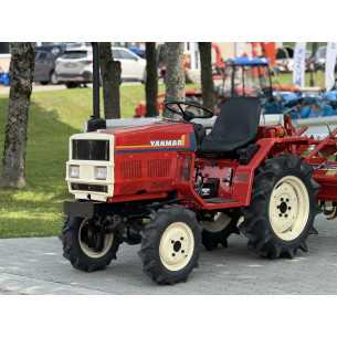 Yanmar F-15 su žemės dirbimo freza