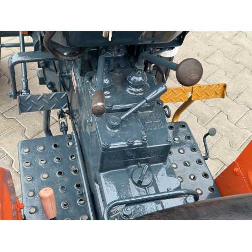 Kubota L-1501 (2wd) su žemės dirbimo freza