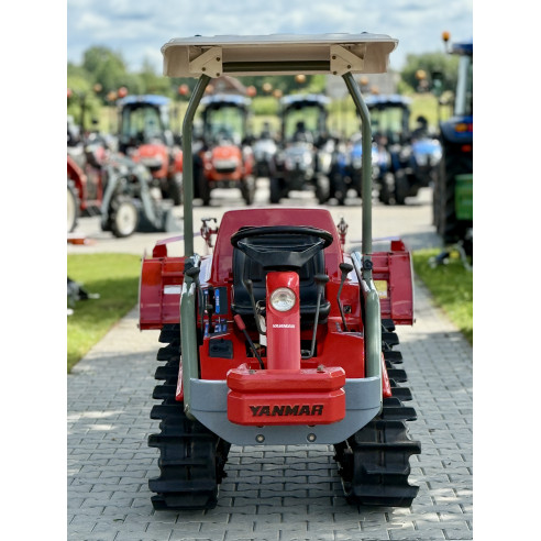 Yanmar AC-10 su žemės dirbimo freza
