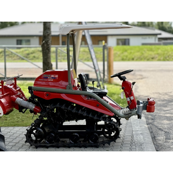 Yanmar AC-10 su žemės dirbimo freza