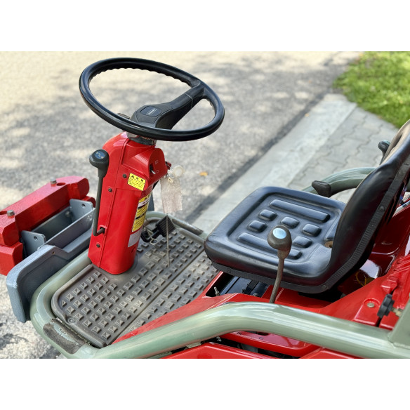 Yanmar AC-10 su žemės dirbimo freza