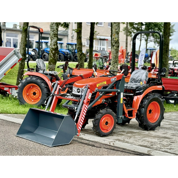 Hinomoto HM3020 with front loader Hinomoto HM3020 with front loader