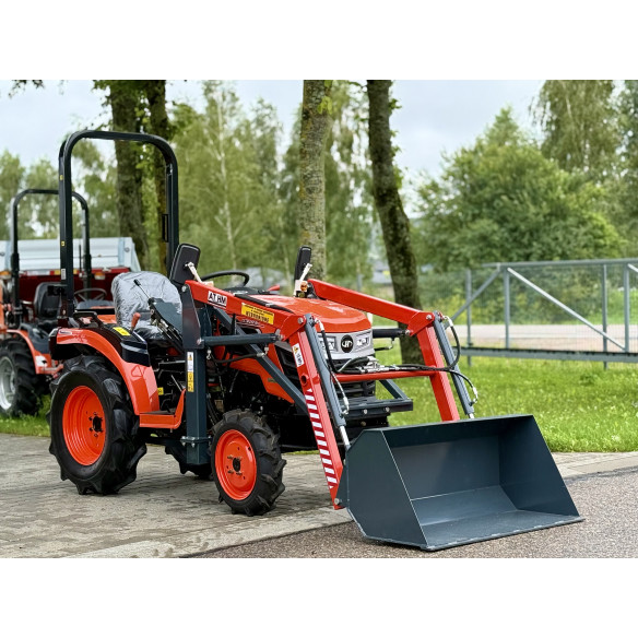 Hinomoto HM3020 with front loader Hinomoto HM3020 with front loader