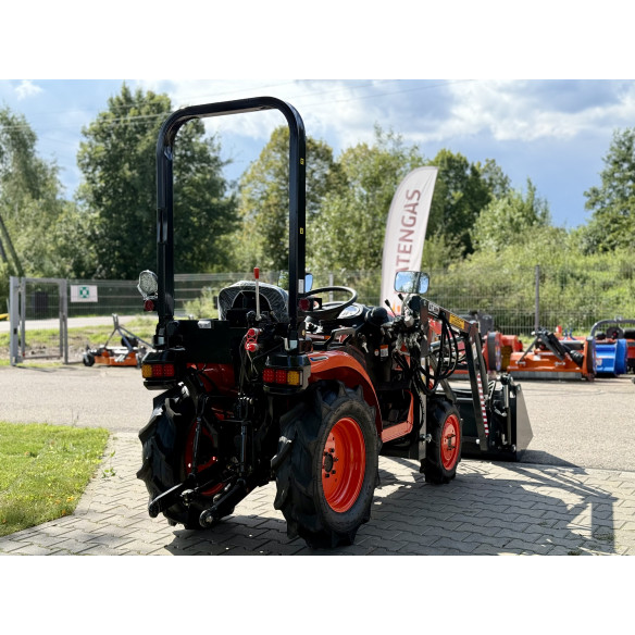 Hinomoto HM3030 su multifunkciniu krautuvu