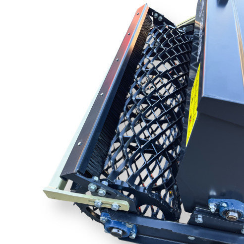 Vertikali žemės dirbimo freza LXG110B su sėjamąja