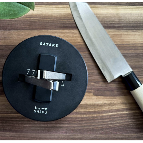 Universalus japoniškas peilių galąstuvas Satake...