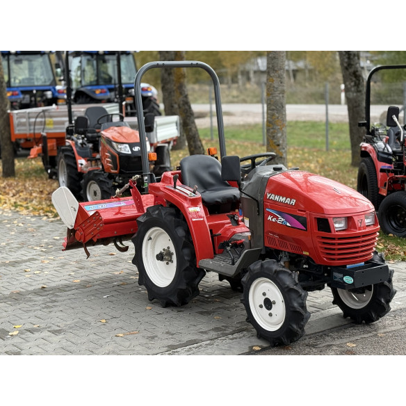 Yanmar Ke-2D su žemės dirbimo freza