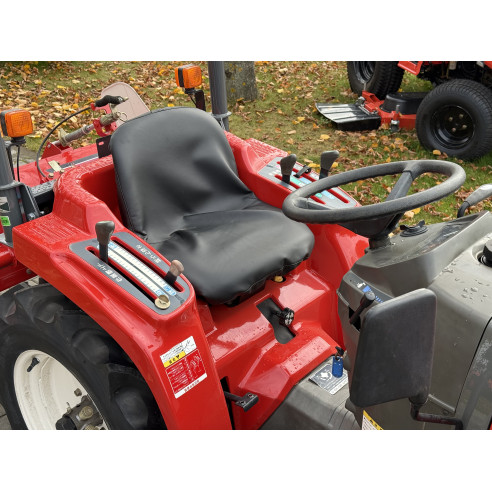 Yanmar Ke-2D su žemės dirbimo freza