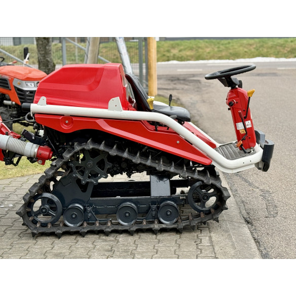 Yanmar AC-10 su žemės dirbimo freza