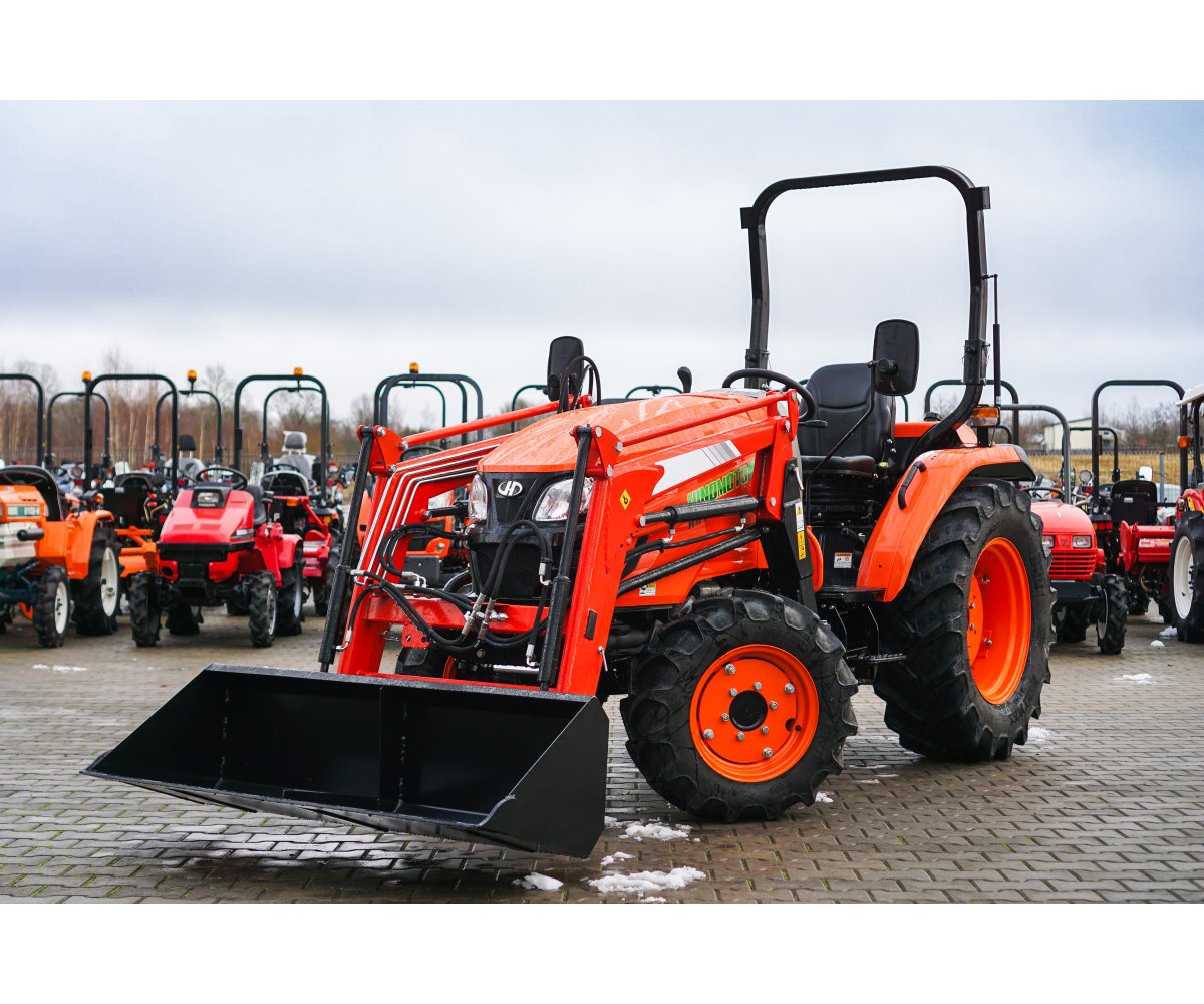 Hinomoto HM-475 su frontaliniu krautuvu