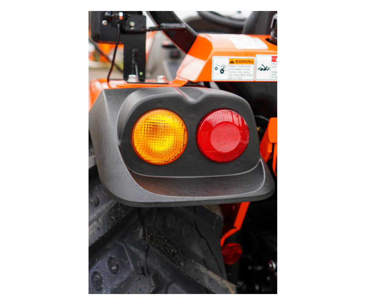 Hinomoto HM475 su frontaliniu krautuvu