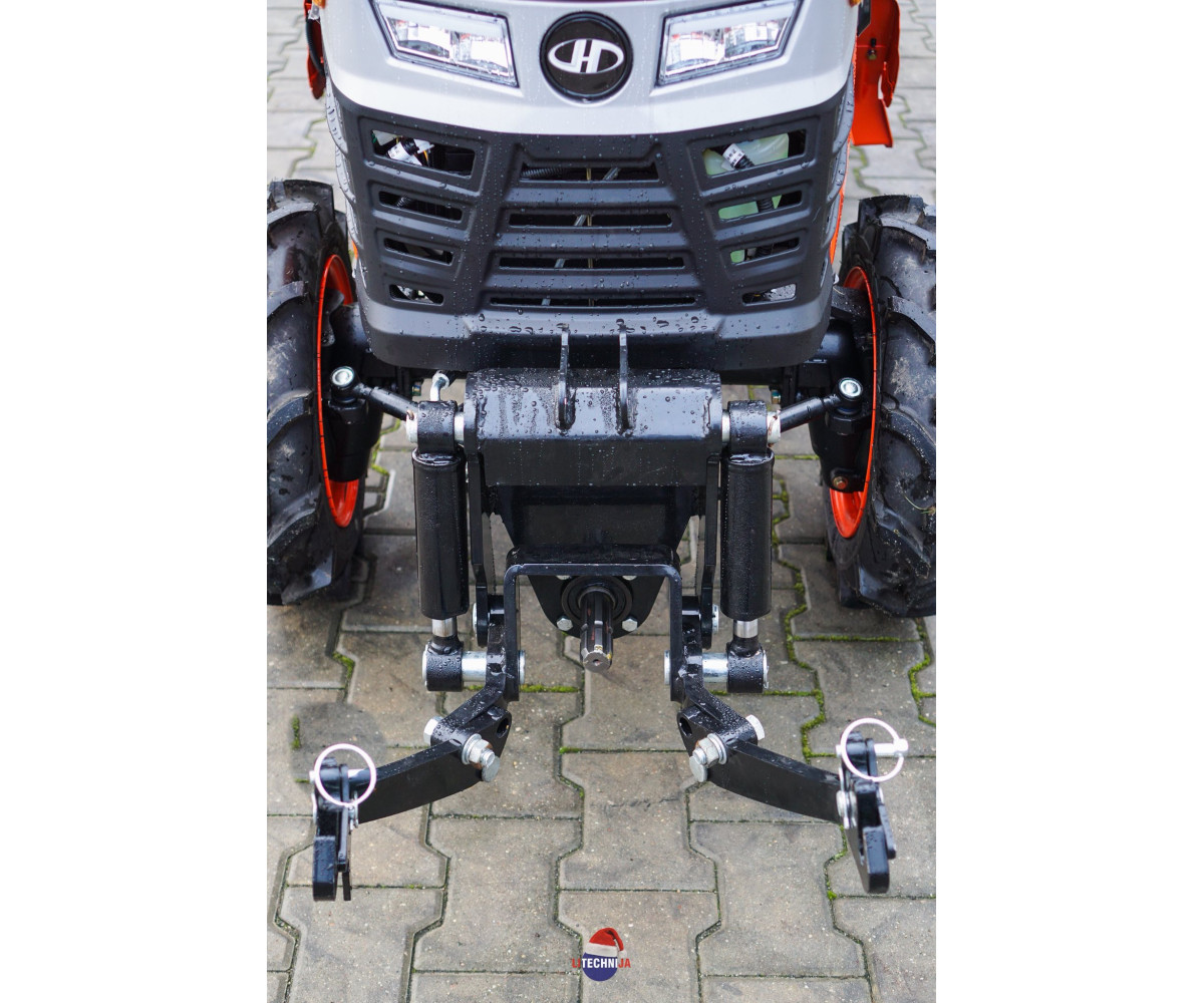 Hinomoto HM-3030 su priekine 3-jų taškų pakaba