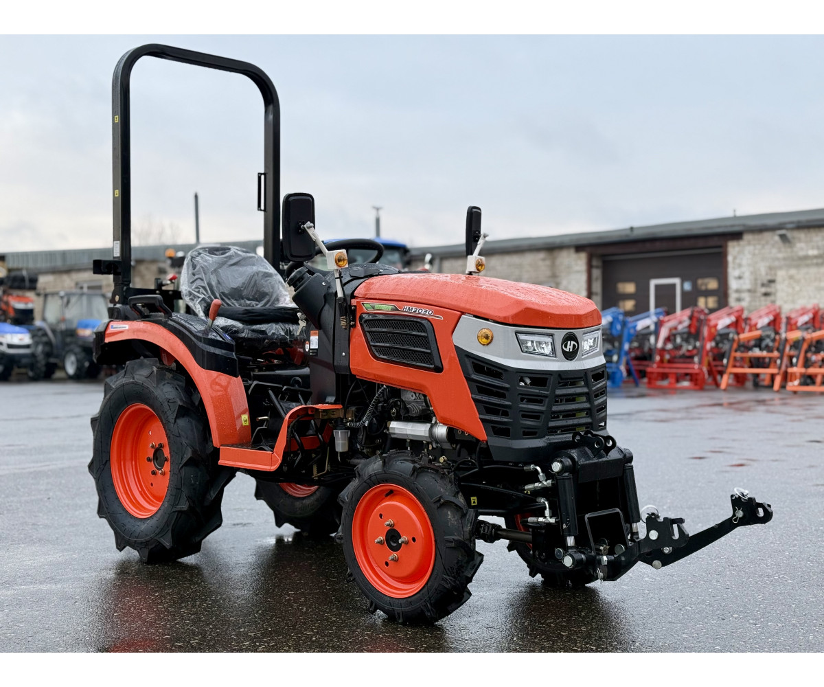 Hinomoto HM-3030 su priekine 3-jų taškų pakaba