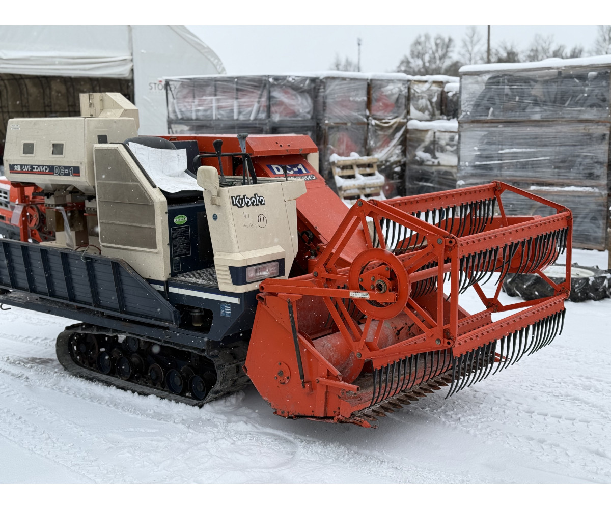 Javų kombainas KUBOTA DC-1