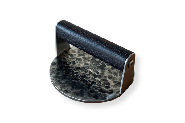 Satake Kuro burger press