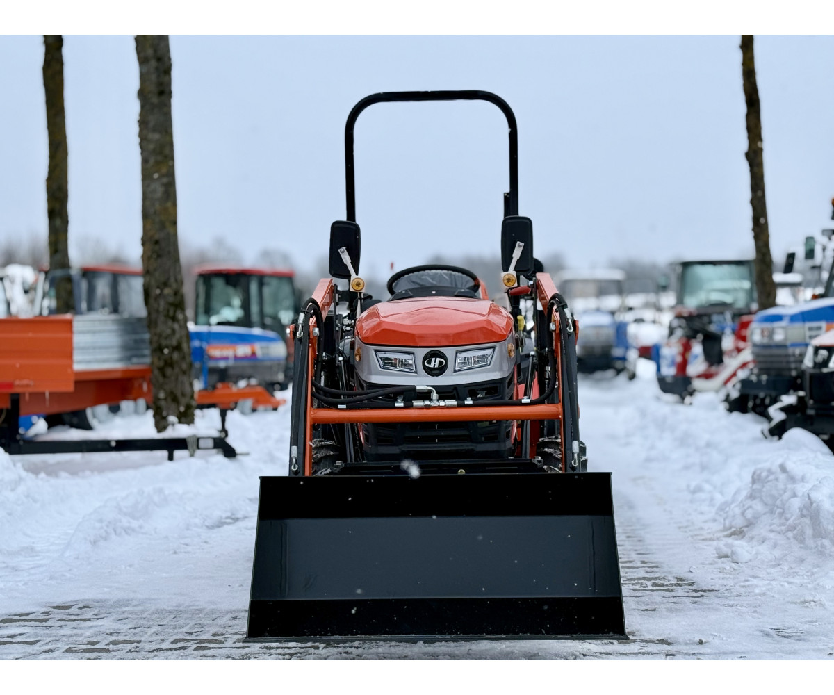 Hinomoto HM3030 with front loader