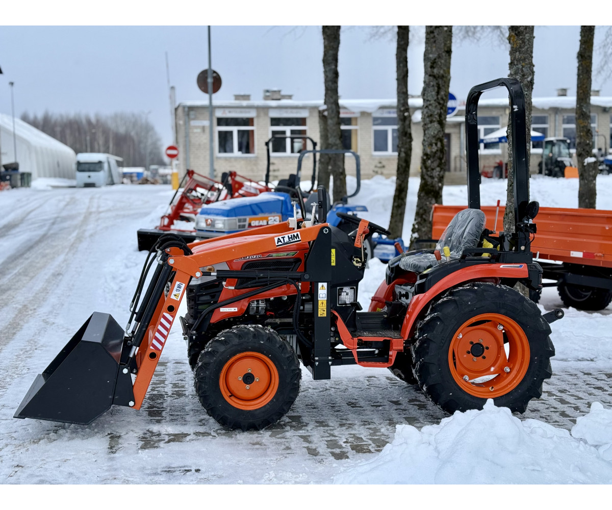 Hinomoto HM3030 with front loader