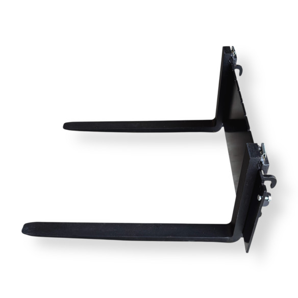 Pallet forks for front loader