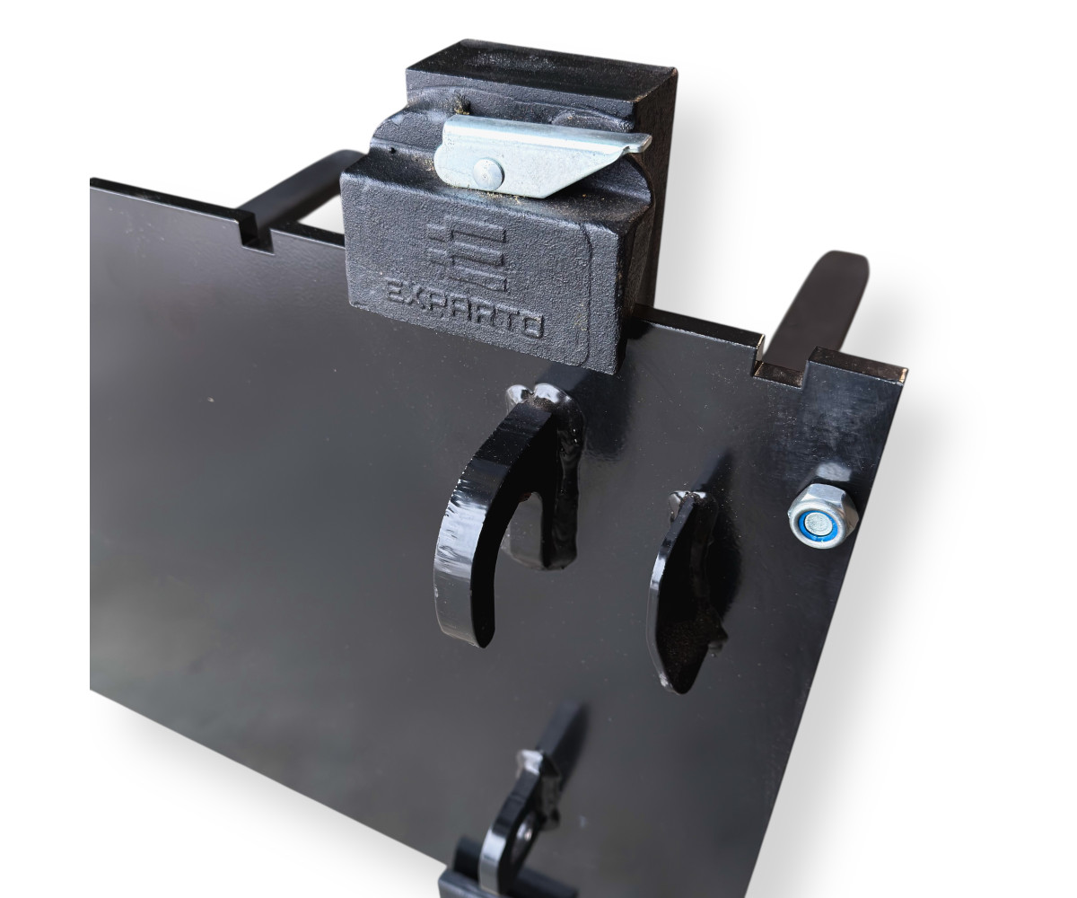 Pallet forks for front loader