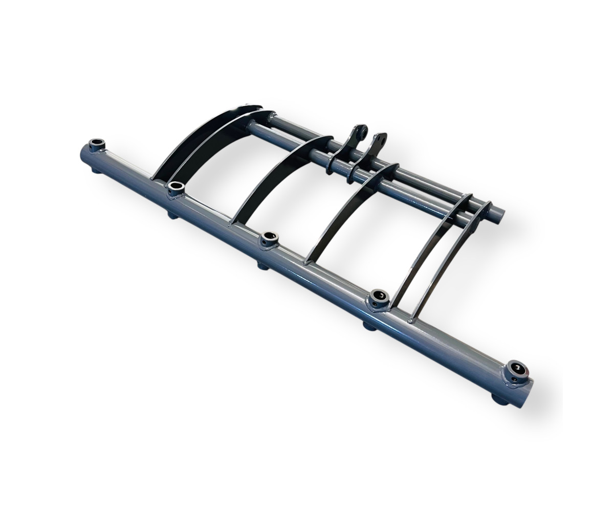 Bucket clamping frame