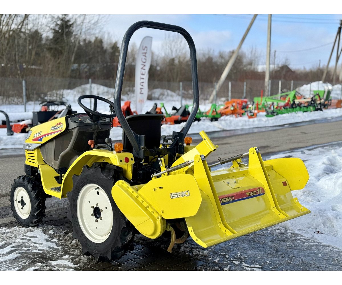 Iseki TC-13 su žemės dirbimo freza